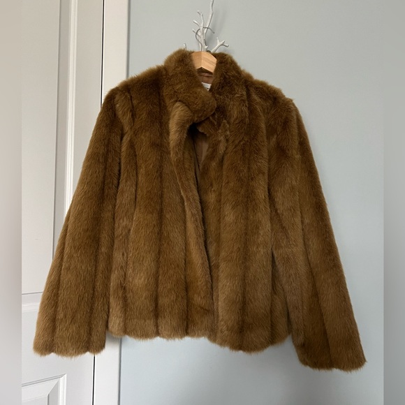 Newport News Jackets & Blazers - 90s does 60s Tan Faux Fur Jacket